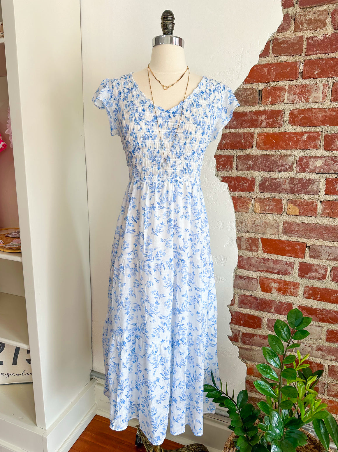 Ella Flutter Sleeve Floral Spring Dress - Blue-dress-Carolyn Jane's Jewelry