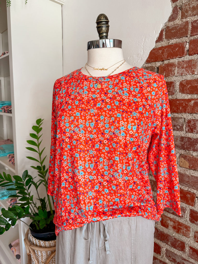 Jen in Foral 3/4 Length Sleeve Top - Tangerine-top-Carolyn Jane's Jewelry